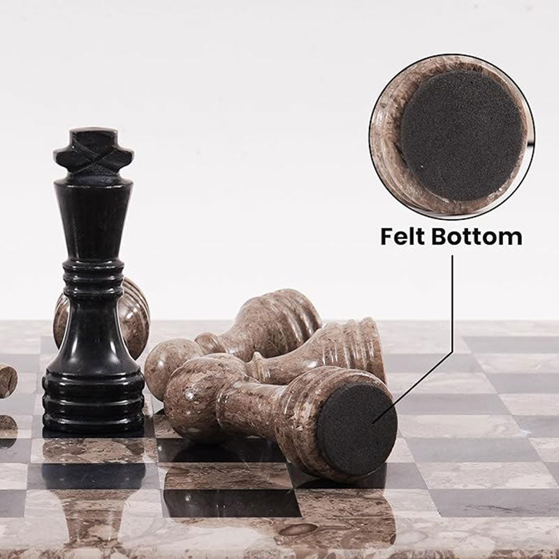 Chess Figures - Oceanic and Black