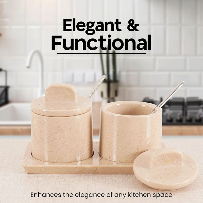 salt cellar, salt container.