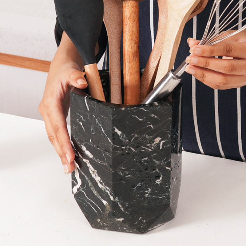 utensil holder, utensil caddy, cutlery holder, kitchen utensil holder